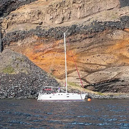 Botel Orpheus *
